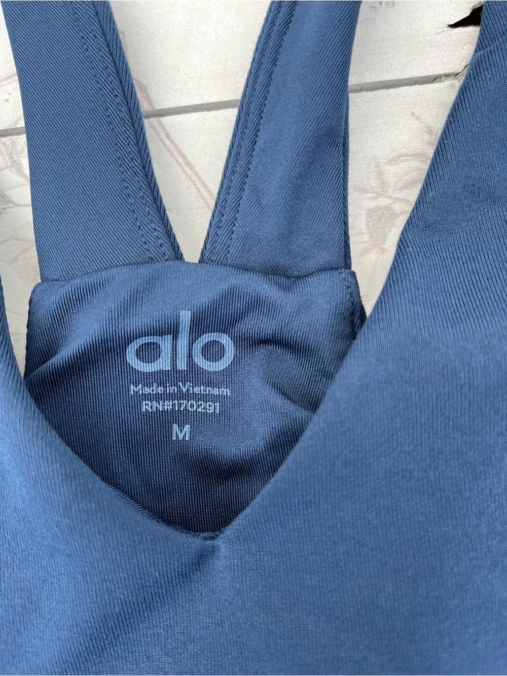 ALO Yoga Deep Blue V-Neck Sports Tank